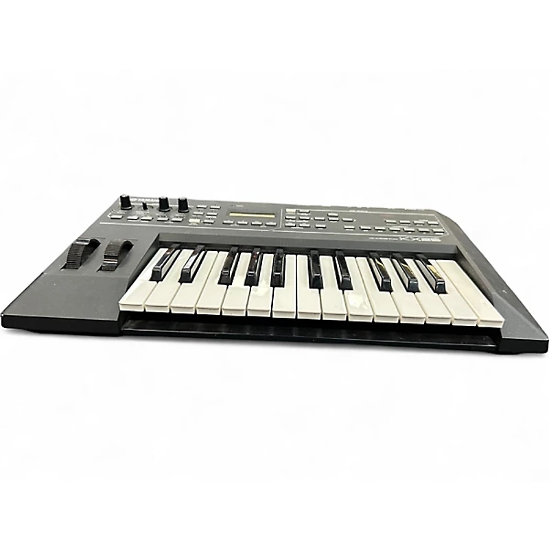 Used Yamaha KX25 25 Key MIDI Controller