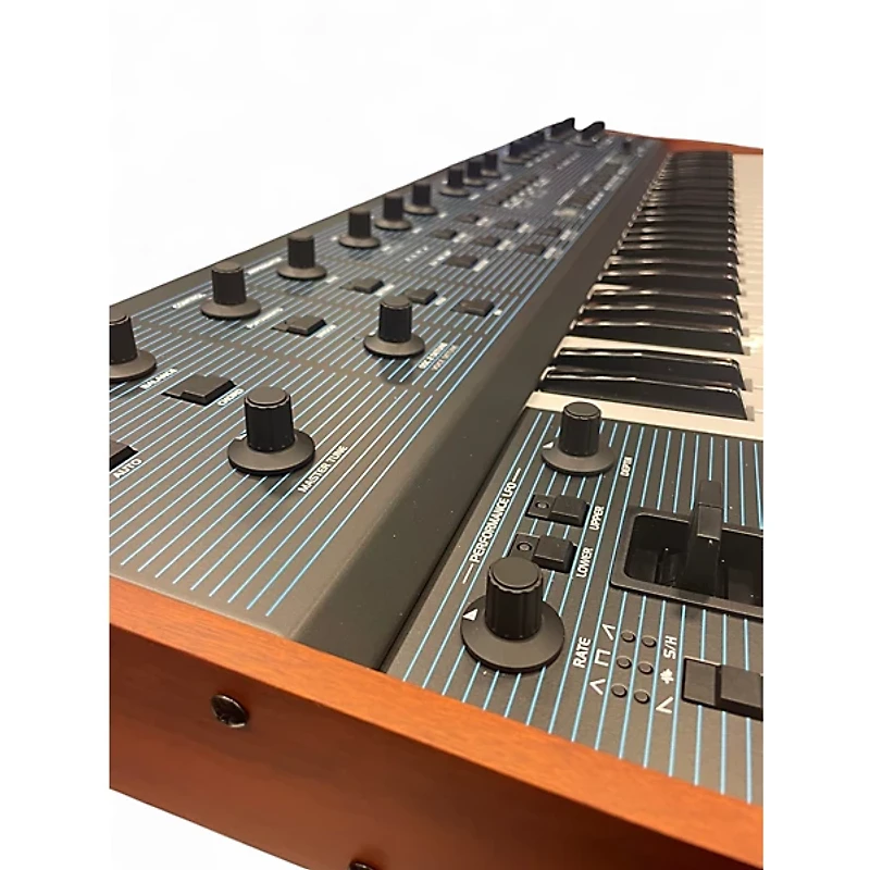 Used Behringer ub-xa Synthesizer