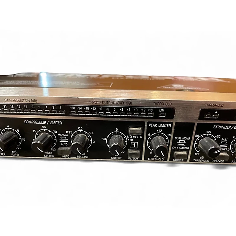 Used Behringer MDX2000 Compressor