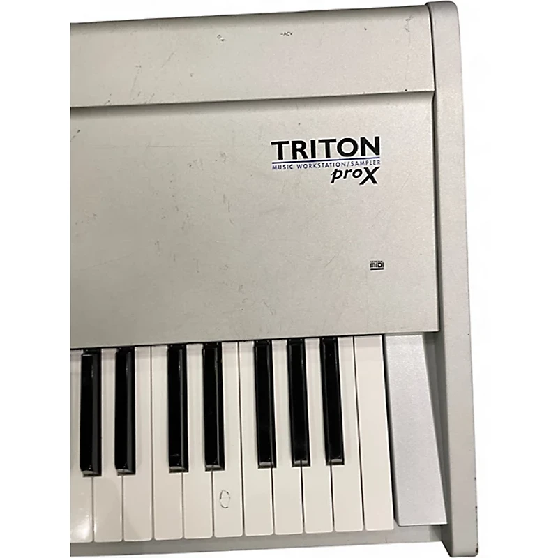 Used KORG Triton Pro X 88 Key Keyboard Workstation