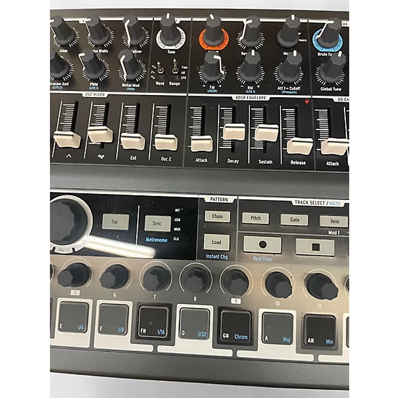 Used Arturia Minibrute 2 Synthesizer