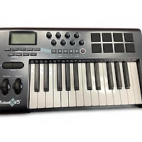 Used M-Audio Axiom 25 Key MIDI Controller