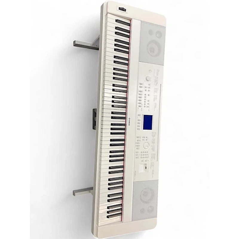 Used Yamaha DGX660 Portable Keyboard
