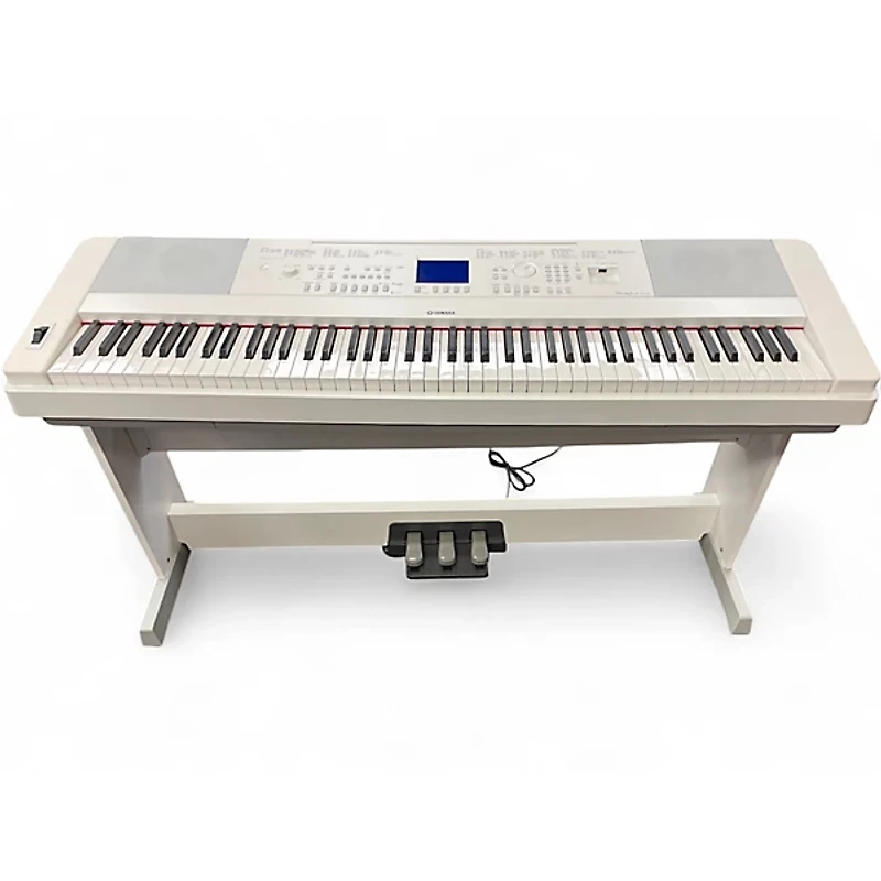 Used Yamaha DGX660 Portable Keyboard