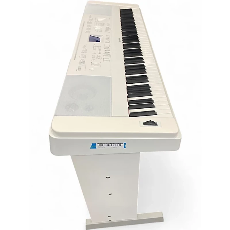 Used Yamaha DGX660 Portable Keyboard