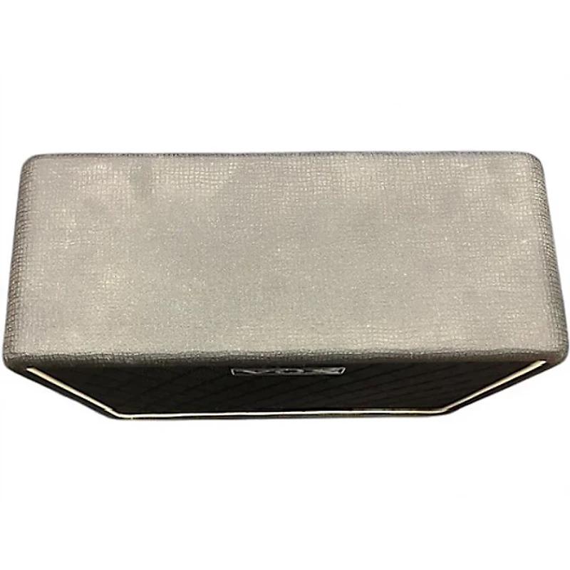 Used VOX V110NT Guitar Cabinet