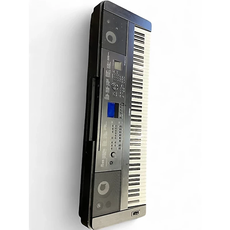 Used Yamaha DGX660B Portable Keyboard
