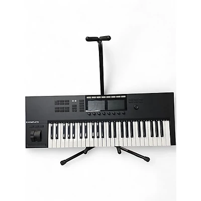 Used Native Instruments Komplete Kontrol S49 MK2 MIDI Controller