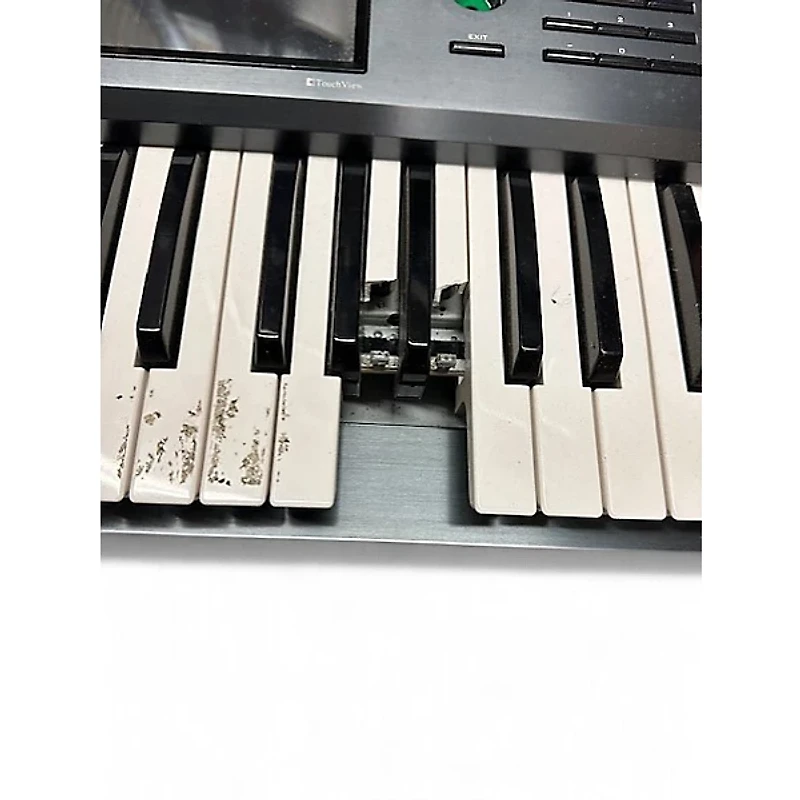 Used KORG Kronos X61 61 Key Keyboard Workstation