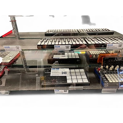 Used Akai Professional MPD218 MIDI Controller