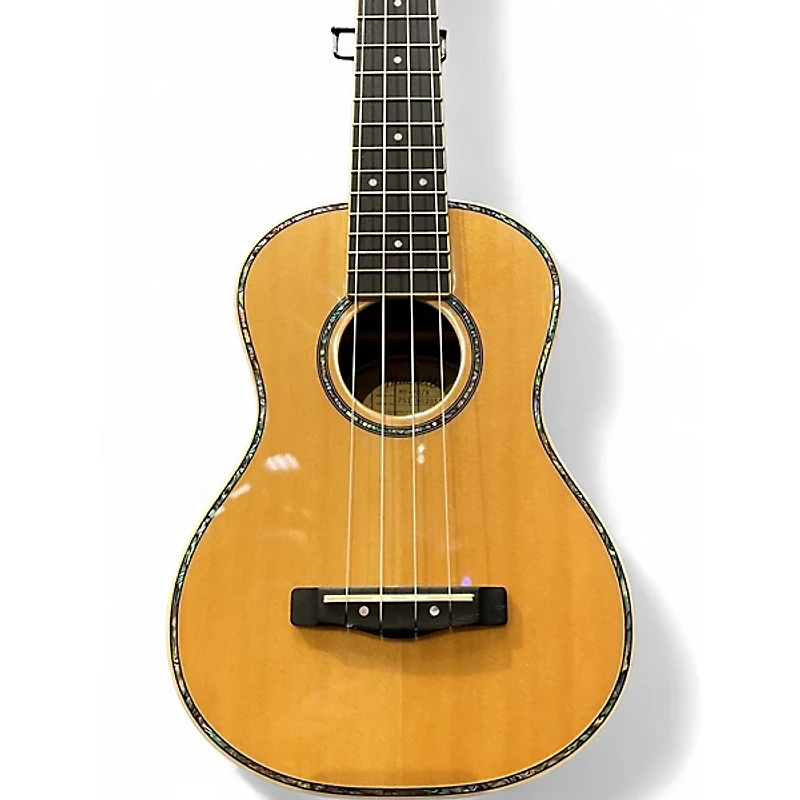 Used Mitchell MU70 Concert Natural Ukulele