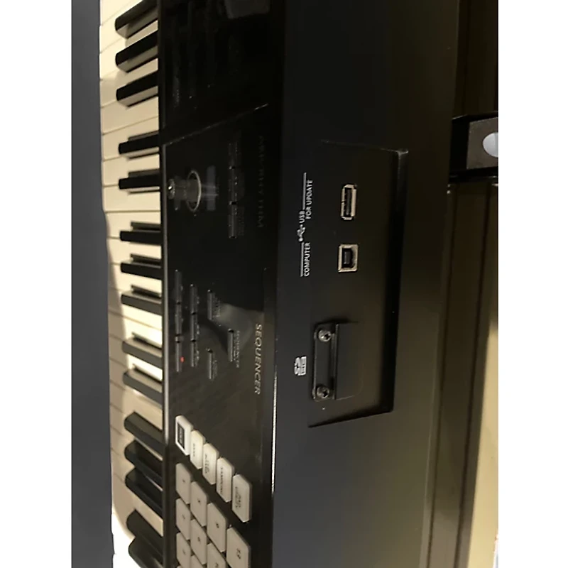 Used Roland FA08 Keyboard Workstation