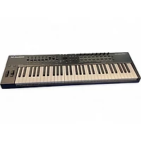Used M-Audio Oxygen 61 Key MIDI Controller