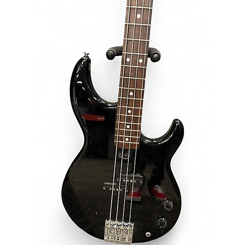 Used Yamaha BB300 Black Electric Bass Guitar