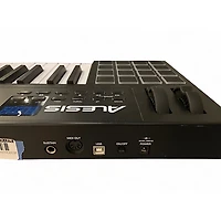 Used Alesis VI25 25 Key MIDI Controller