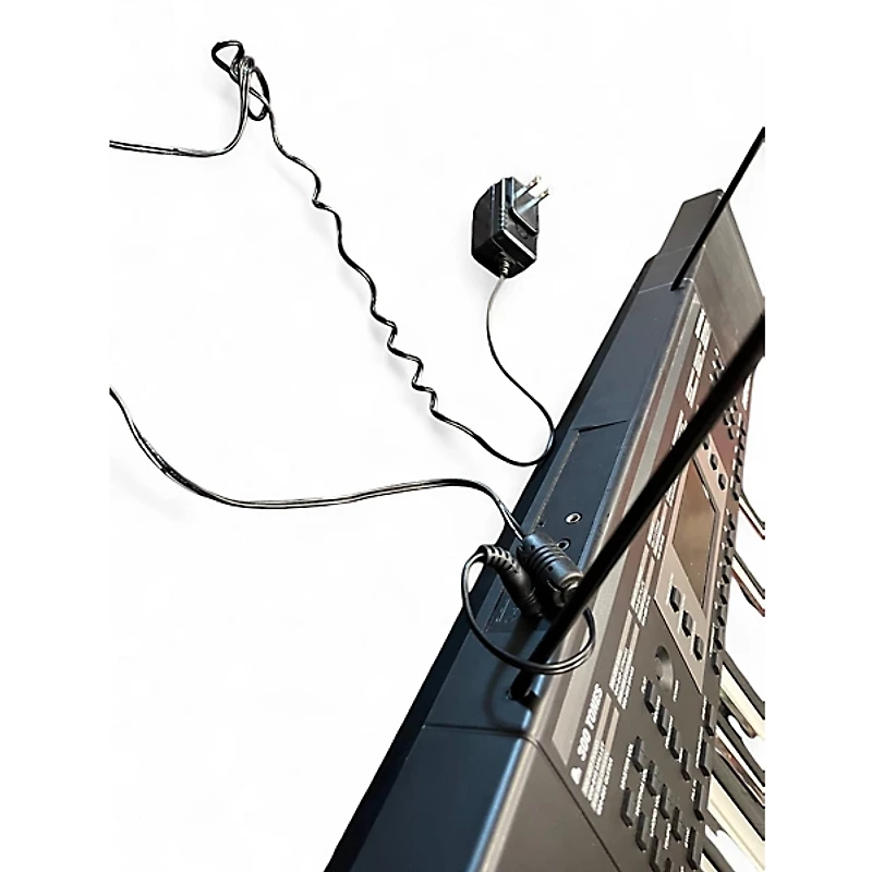 Used Alesis Harmony 61