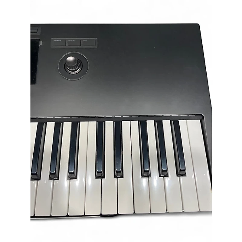 Used Native Instruments Kontrol S49 MK3 MIDI Controller