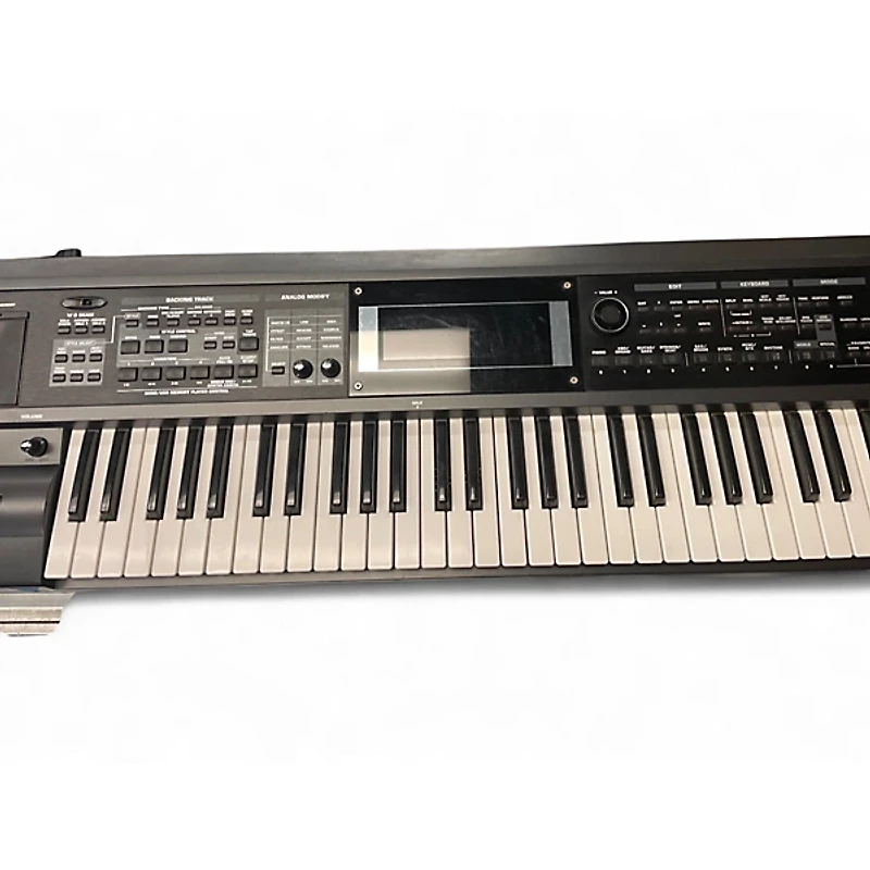 Used Roland GW8 61 Key Keyboard Workstation