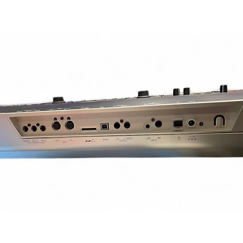 Used KORG KROSS 2 88 Key Keyboard Workstation