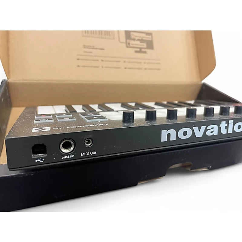 Used Novation Launchkey Mini Mk3 MIDI Controller