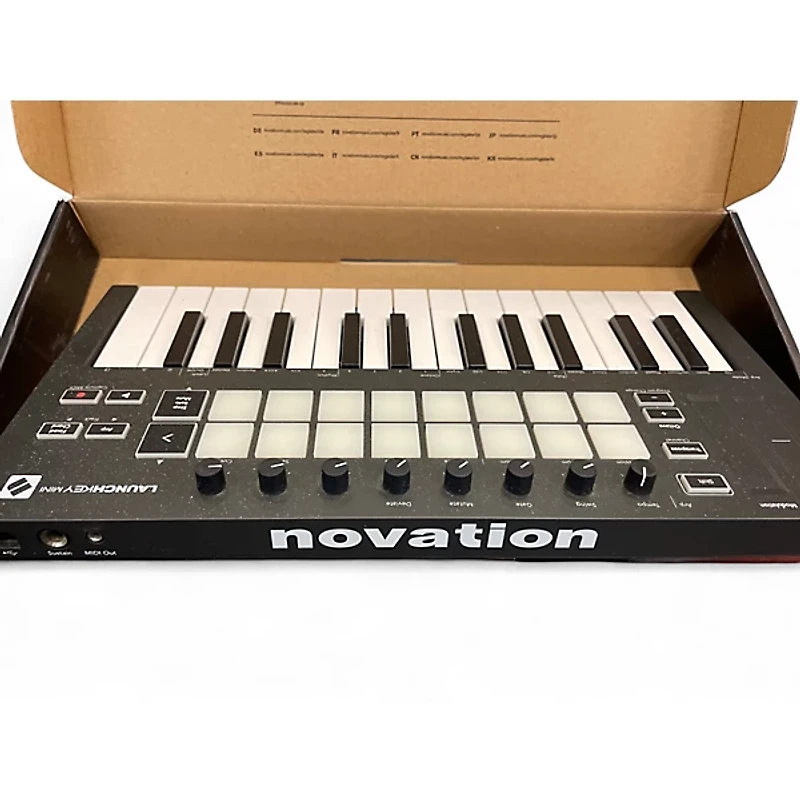 Used Novation Launchkey Mini Mk3 MIDI Controller