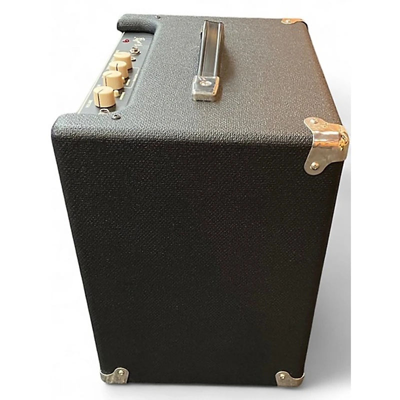 Used Fender Rumble 25 25W 1x8 Bass Combo Amp