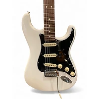 Used Fender PLAYER II STRATOCASTER Polar White Solid Body Electric Guitar