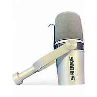 Used Shure MV7 Dynamic Microphone
