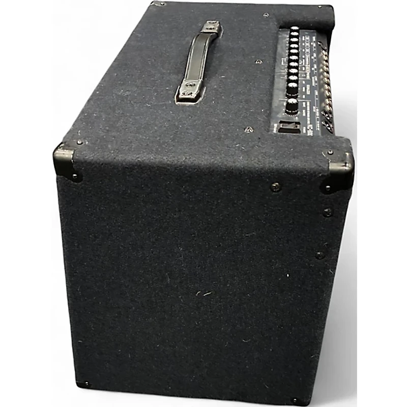 Used Roland KC600 Keyboard Amp