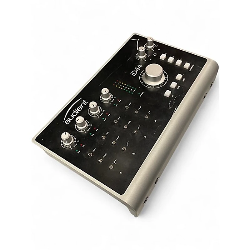 Used Audient ID44 Audio Interface