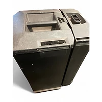 Used Bose F1 SUB Powered Speaker