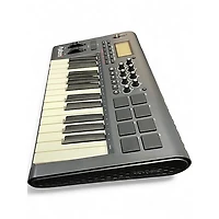 Used M-Audio Axiom 25 Key MIDI Controller