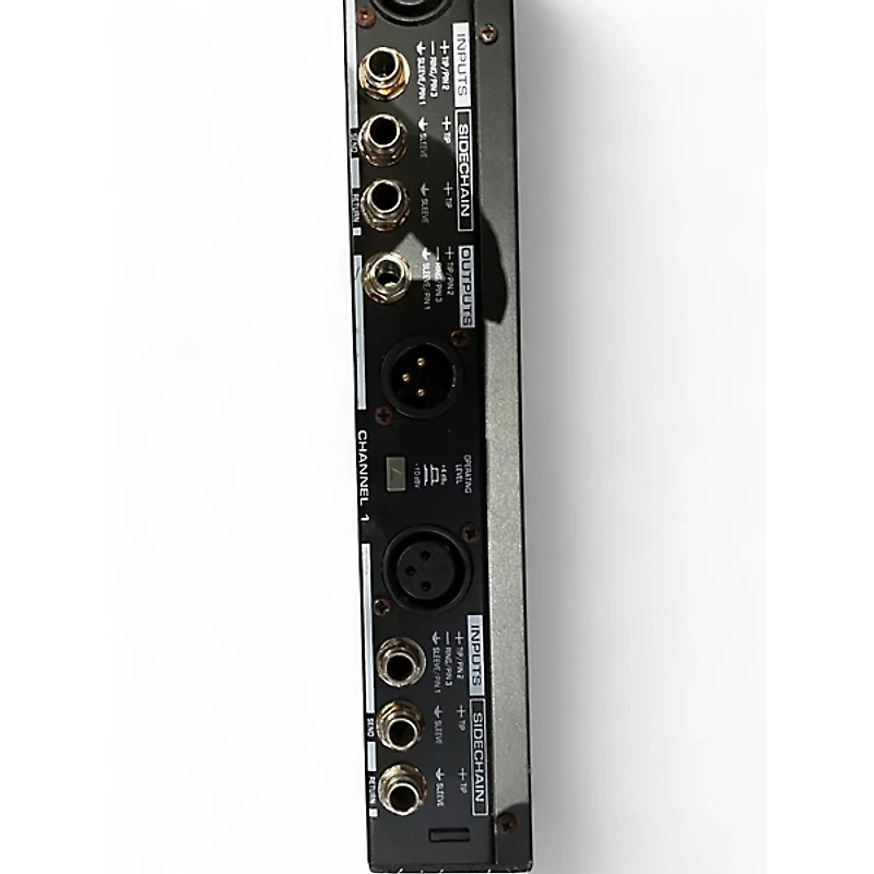 Used Behringer MDX2200 Compressor