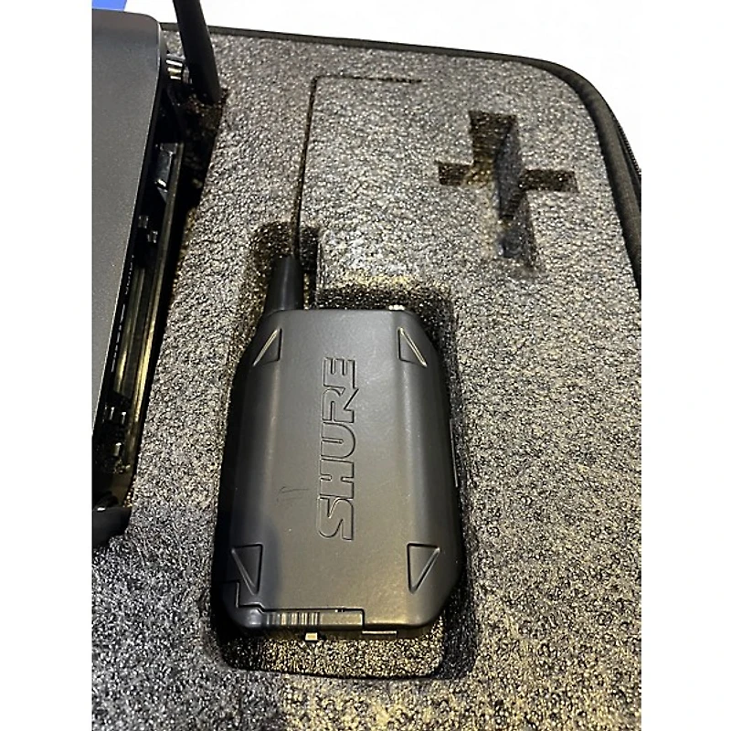 Used Shure GLX-D Handheld Wireless System