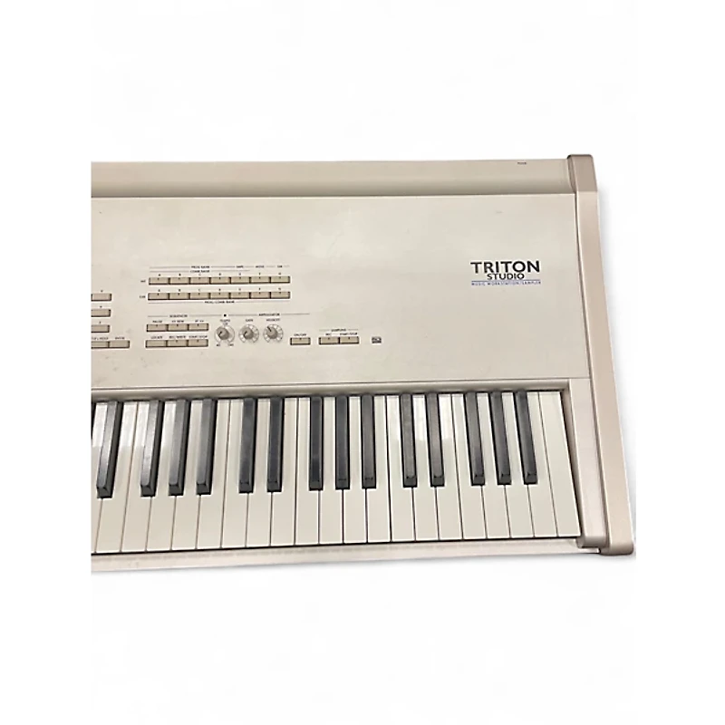 Used KORG Triton Studio 88 Key Keyboard Workstation