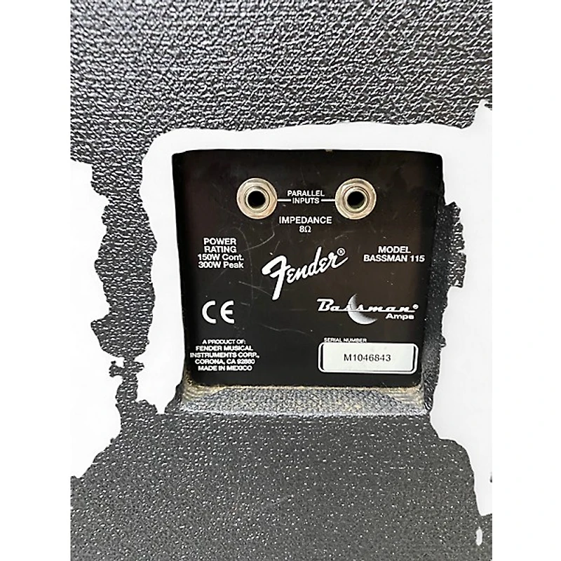 Used Fender BASSMAN 115 Bass Cabinet