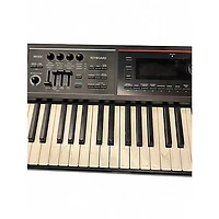 Used Roland Juno DS 88 Keyboard Workstation