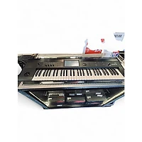 Used KORG Krome 61 Key Keyboard Workstation