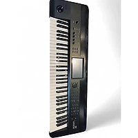 Used KORG Krome 61 Key Keyboard Workstation