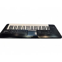 Used KORG Krome 61 Key Keyboard Workstation