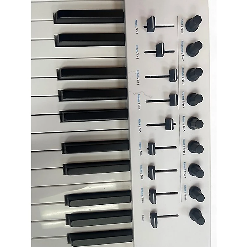Used Arturia Keylab Essential 88 MIDI Controller