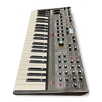 Used Sequential Take 5 Synthesizer