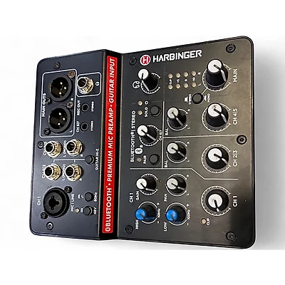 Used Harbinger LV7 Powered Mixer