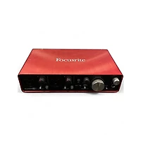 Used Focusrite Scarlett 2i4 Audio Interface