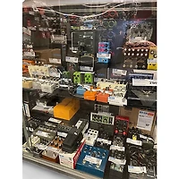 Used Voodoo Lab Pedal Power 2+ Power Supply