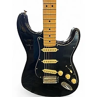 Used Fender Special Edition Player Stratocaster Black Solid Body Electric Guitar