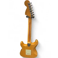 Used Fender Classic Series '70s Stratocaster Natural Solid Body Electric Guitar