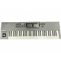 Used Native Instruments Komplete Kontrol S61 MK2 MIDI Controller