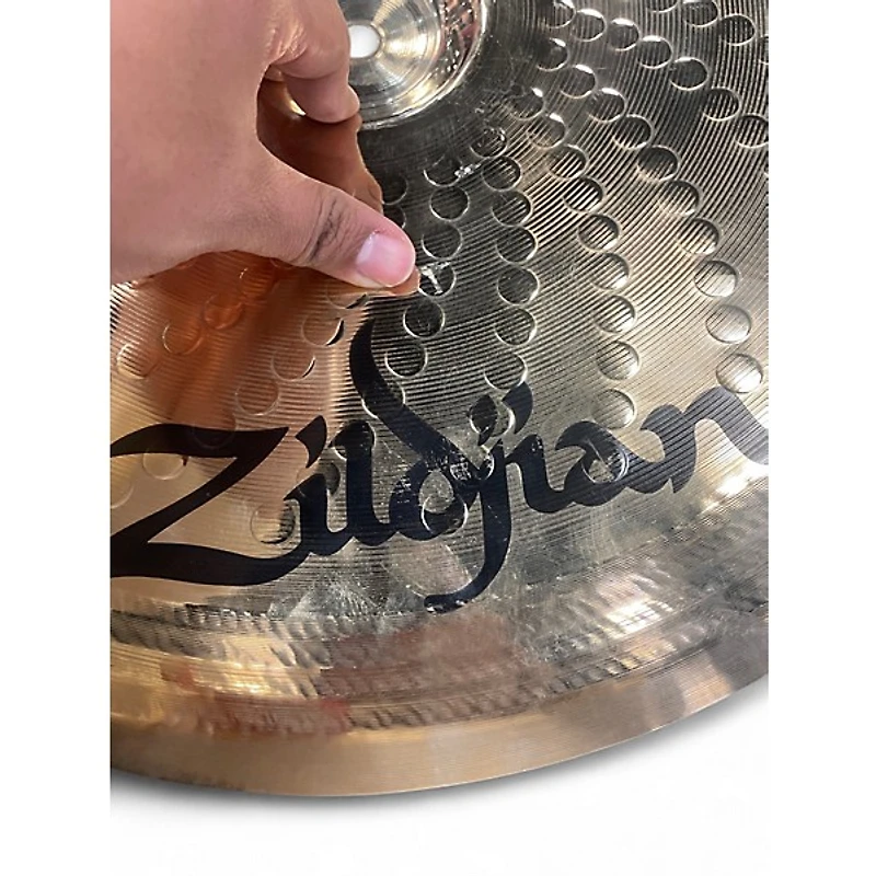 Used Zildjian 18in z custom china Cymbal