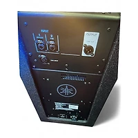 Used Yamaha DXL1K Powered Speaker